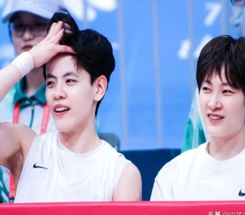 绝杀,朗格莱失误,送点,欧亿体育官网,欧亿体育平台,欧亿体育链接,欧亿体育官方